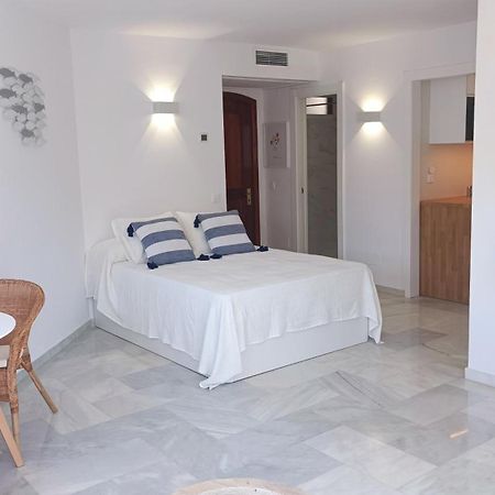 Beach Studio Puerto Marina Playa Benalmadena Exterior photo